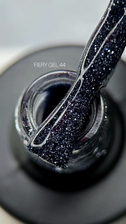 Gel Polish SAGA Professional FIERY Gel 44, 9ml