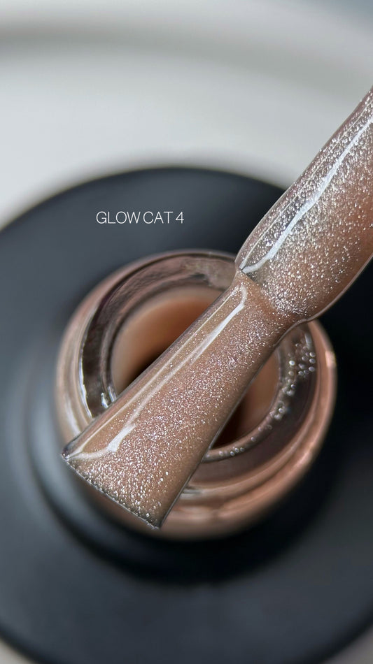 Gel Polish SAGA Professional GLOW CAT 04, 9ml