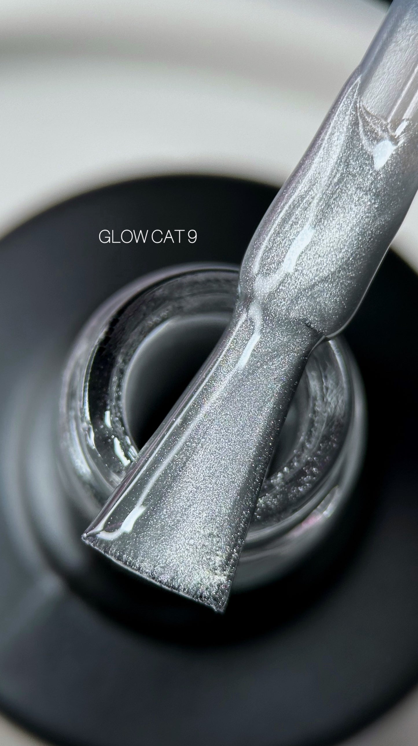 Gel Polish SAGA Professional GLOW CAT 09, 9ml