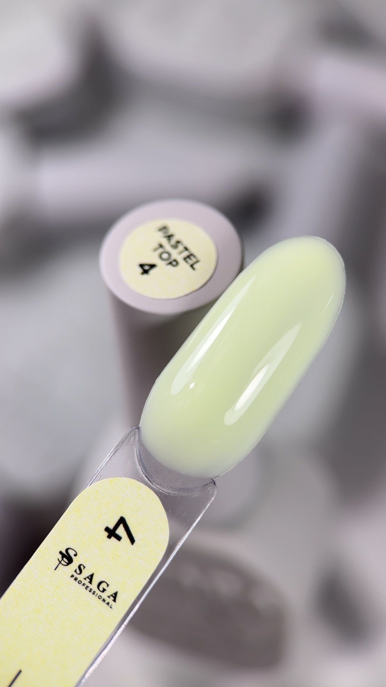 SAGA Professional PASTEL Top 04, 10ml