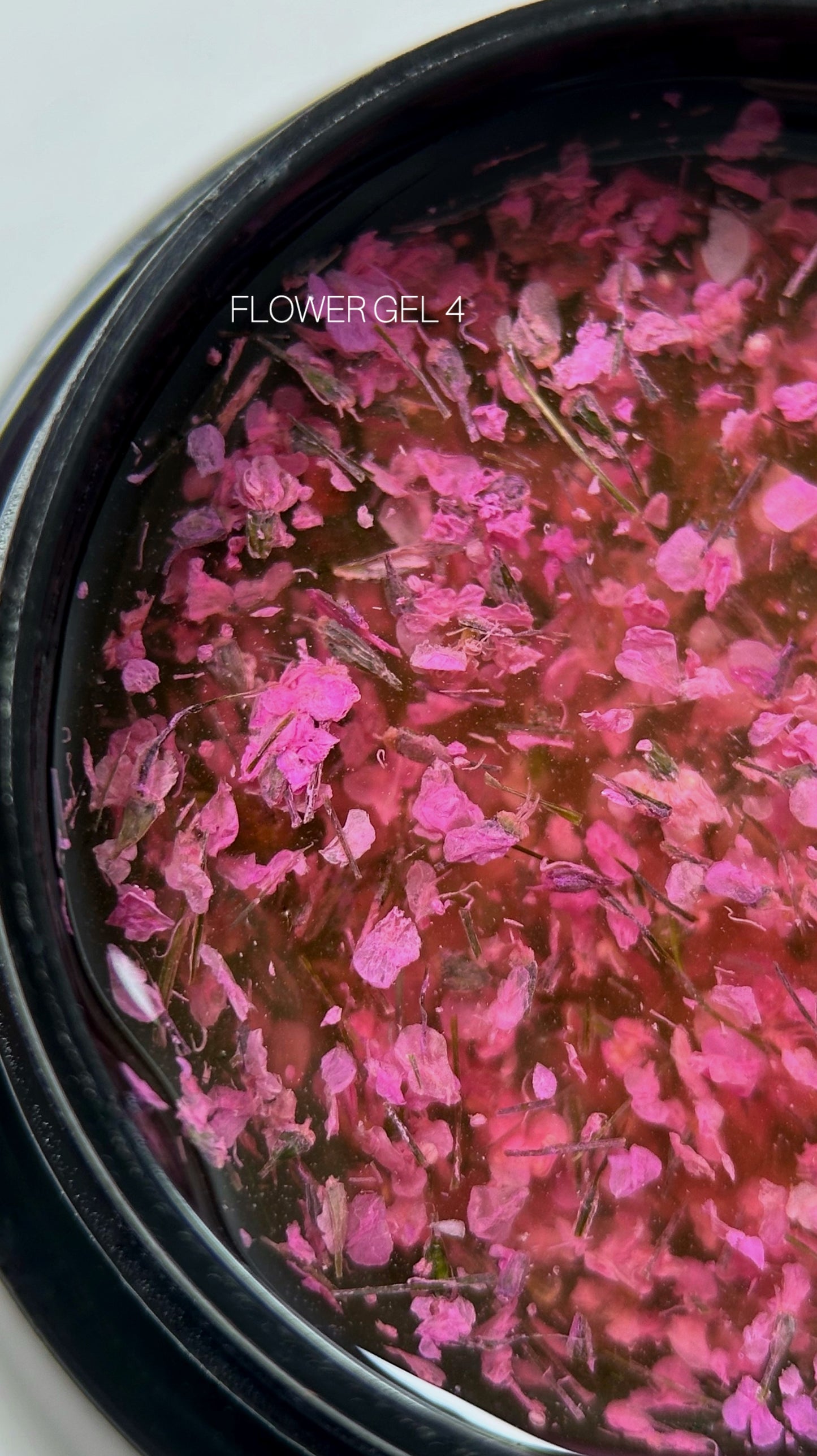 SAGA Professional FLOWER Gel 04, 5ml