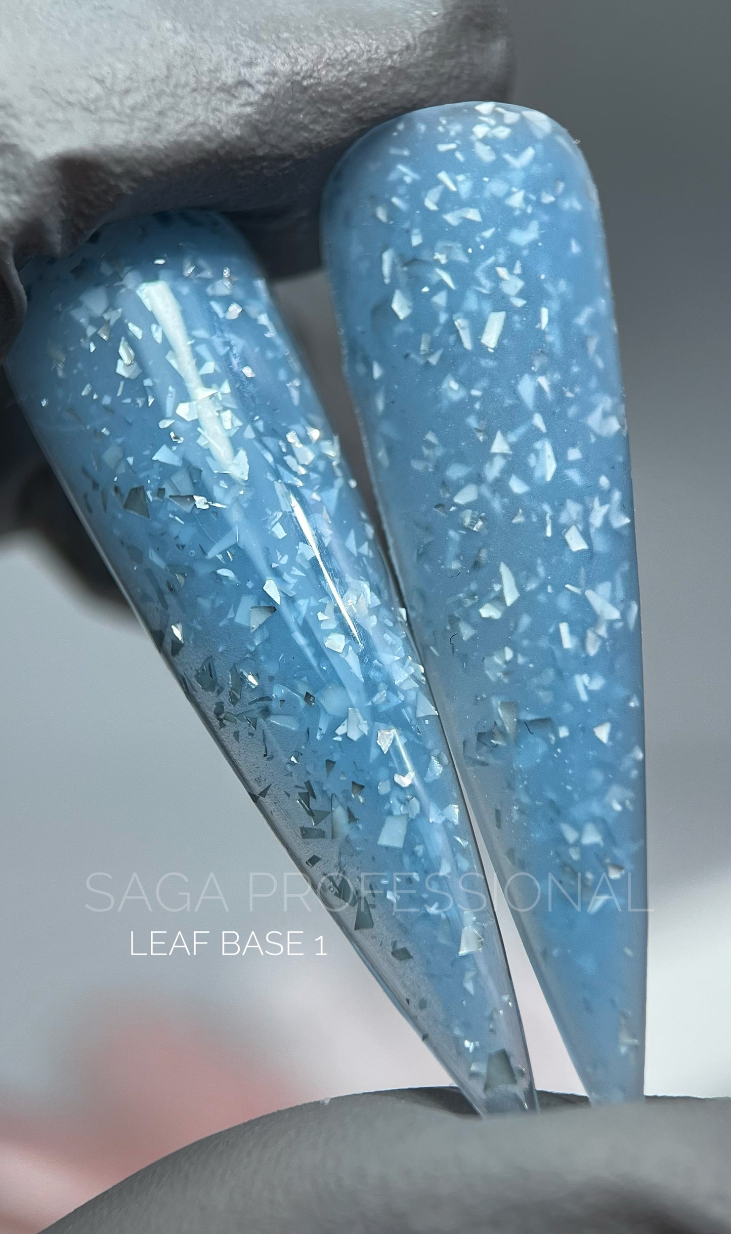 SAGA Professional LEAF Base 01, 9ml