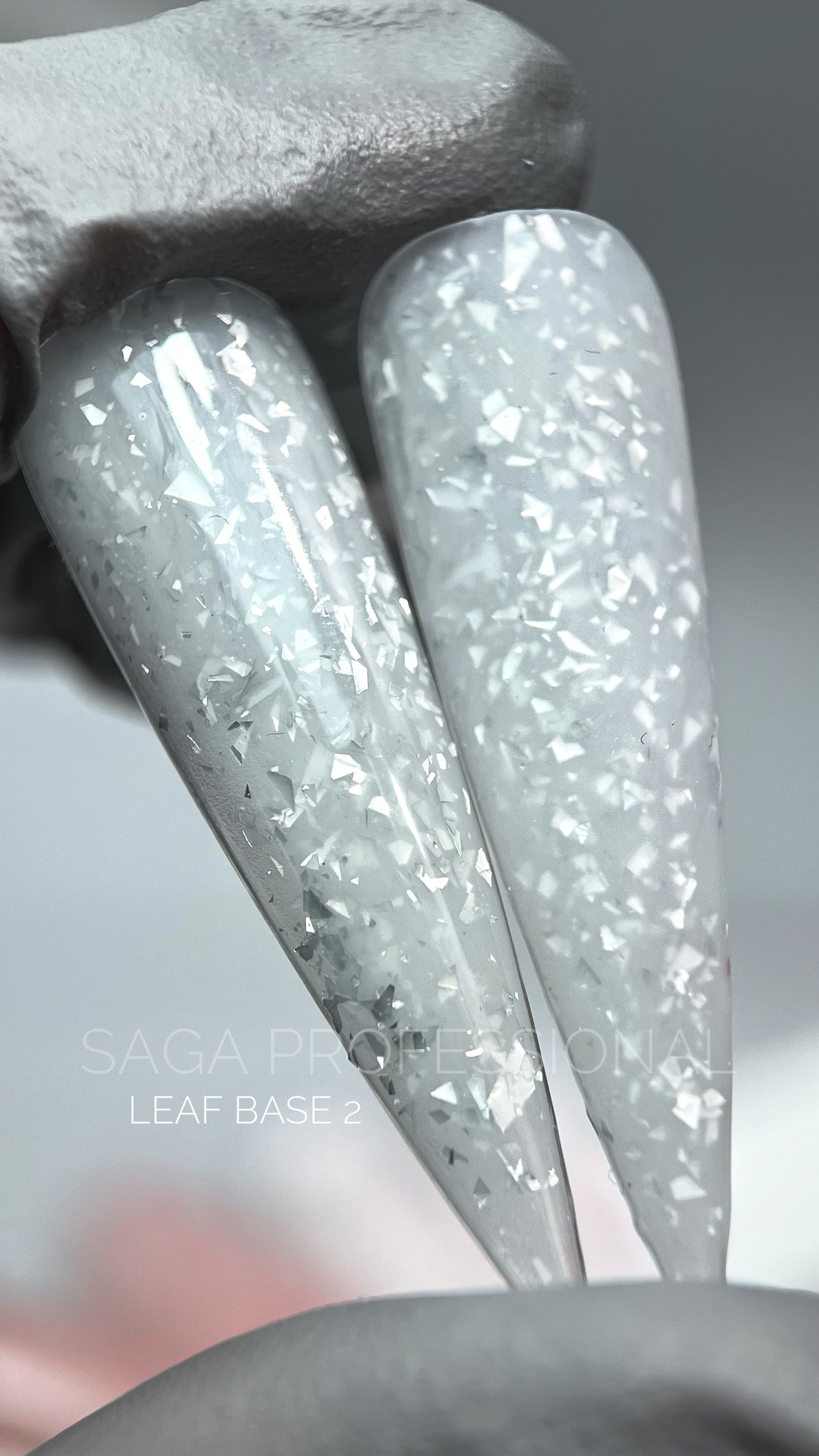 SAGA Professional LEAF Base 02, 9ml