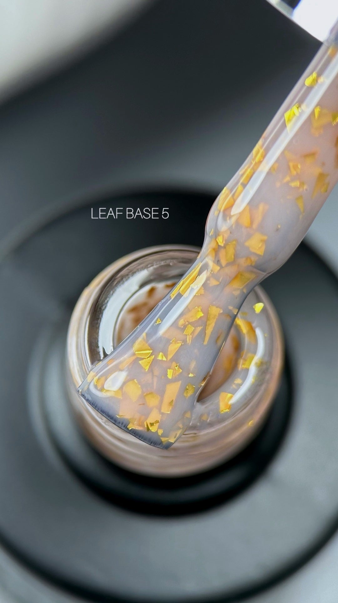 SAGA Professional LEAF Base 05, 9ml