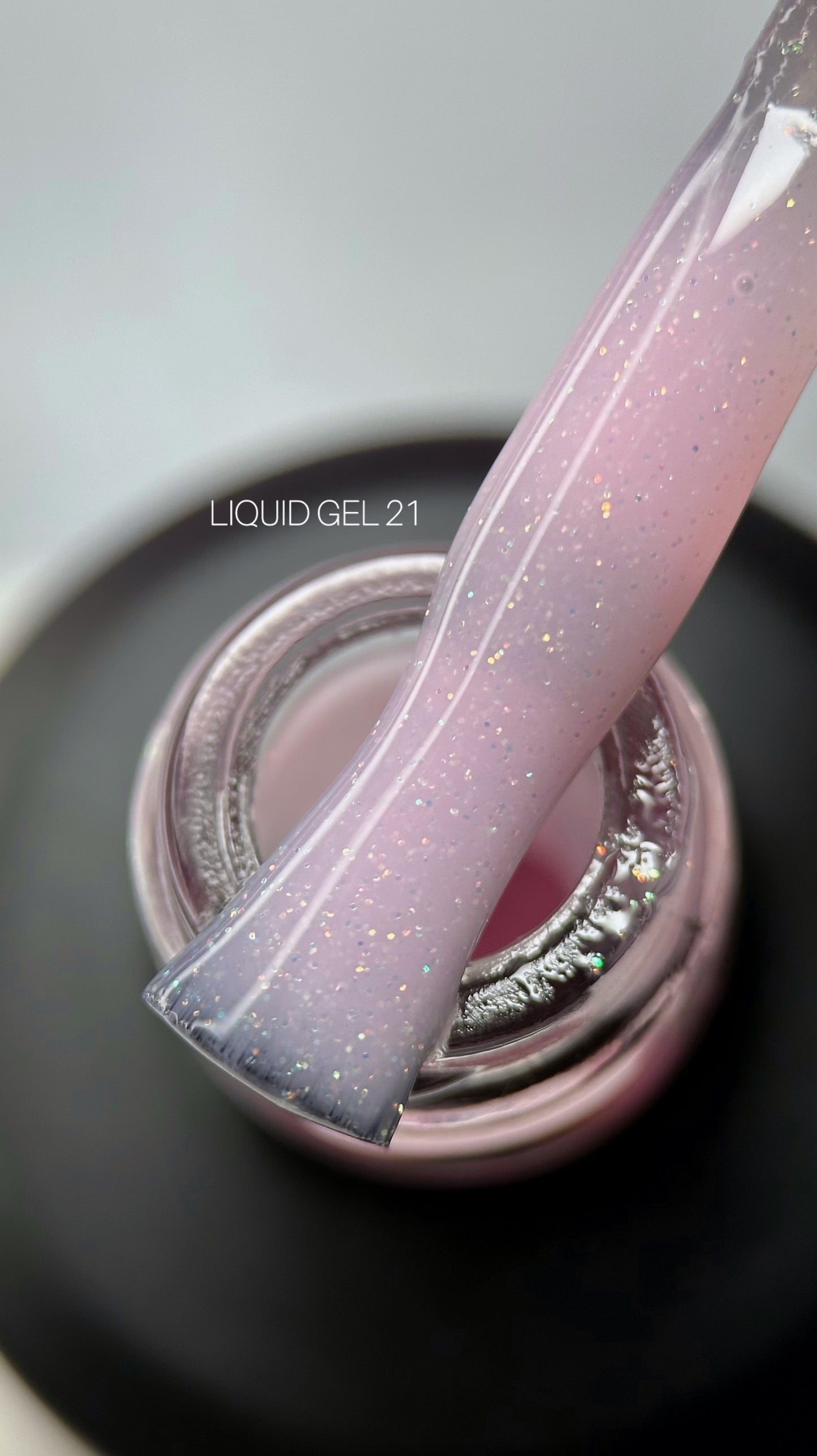 SAGA Professional LIQUID Gel 21, 15ml
