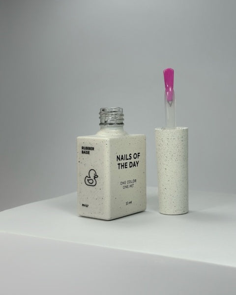 NAILSOFTHEDAY Rubber base, 10 ml