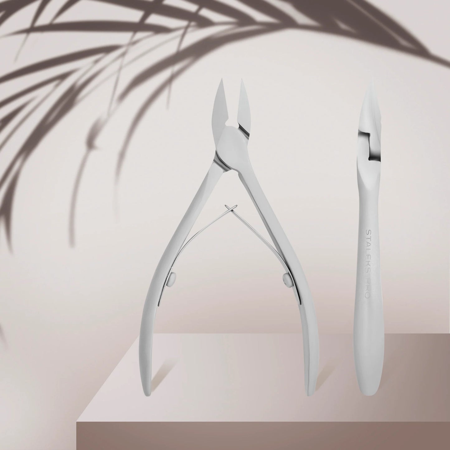 Professional cuticle nippers STALEKS SMART 70 14mm