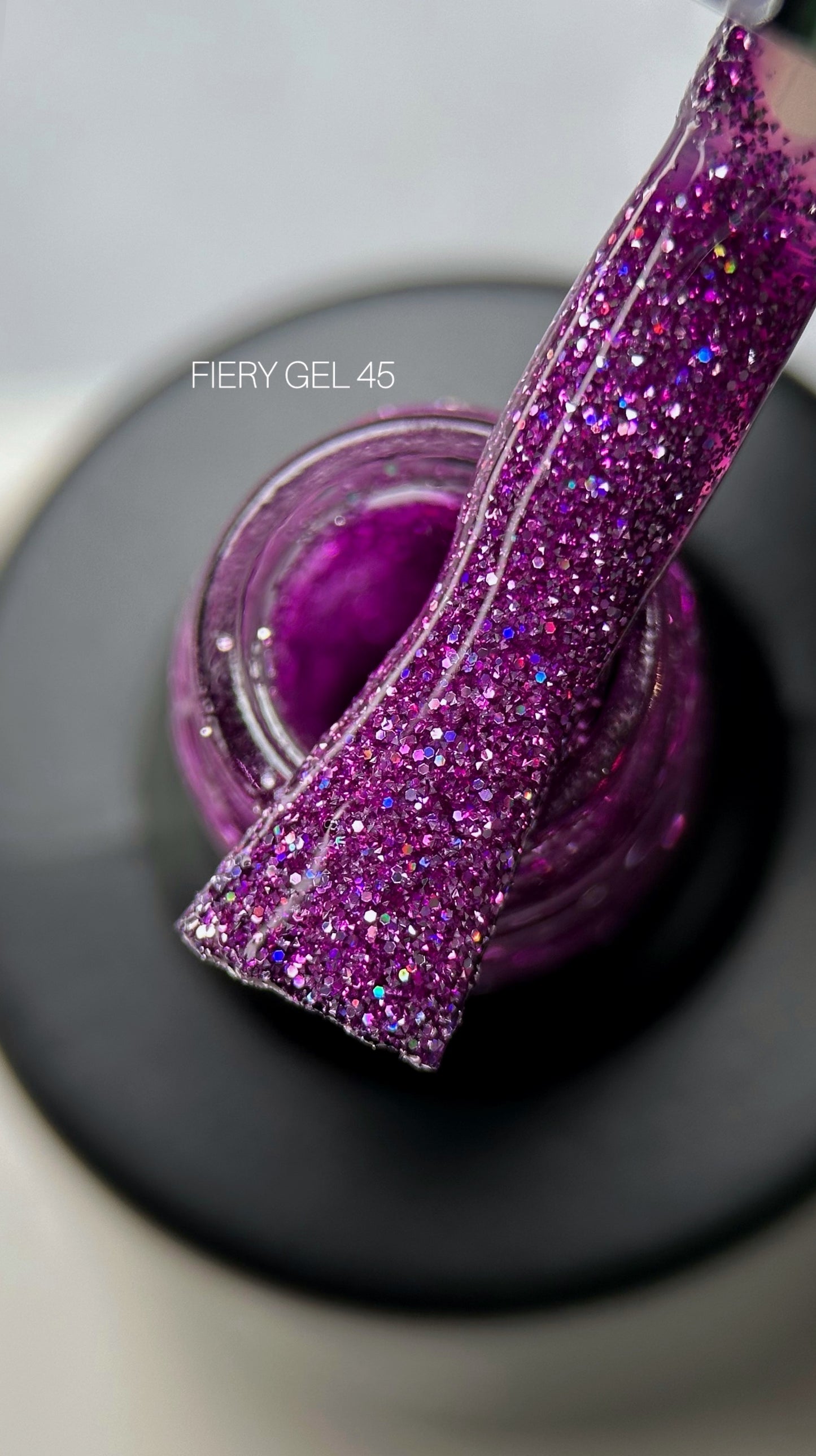 Gel Polish SAGA Professional FIERY Gel 45, 9ml