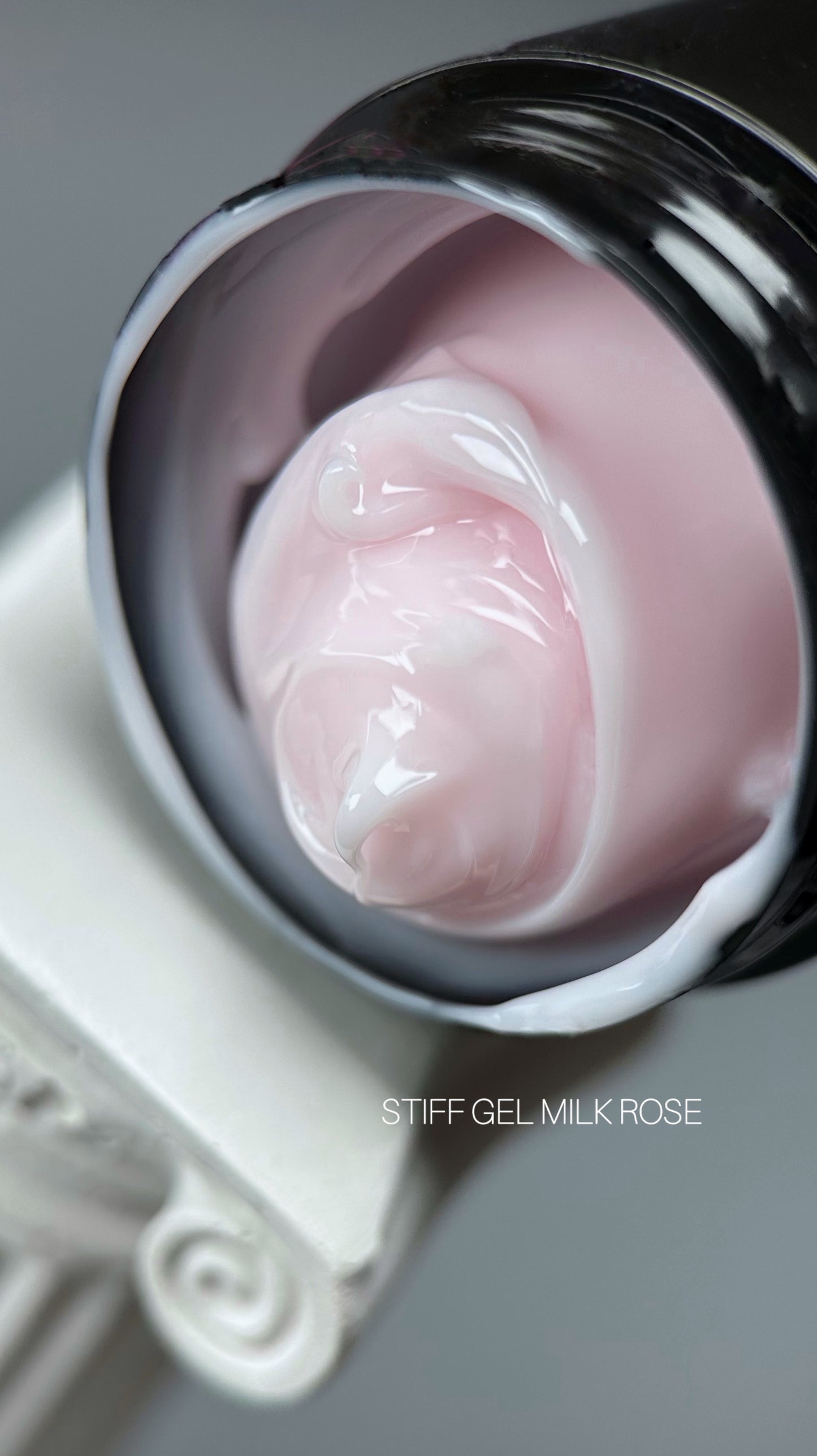 SAGA Professional Stiff Gel 03 Milk Rose, 13ml