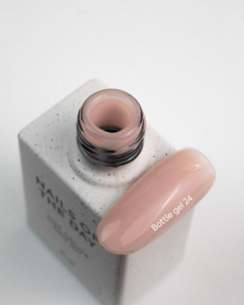 NAILSOFTHEDAY Bottle gel 24, 10 ml