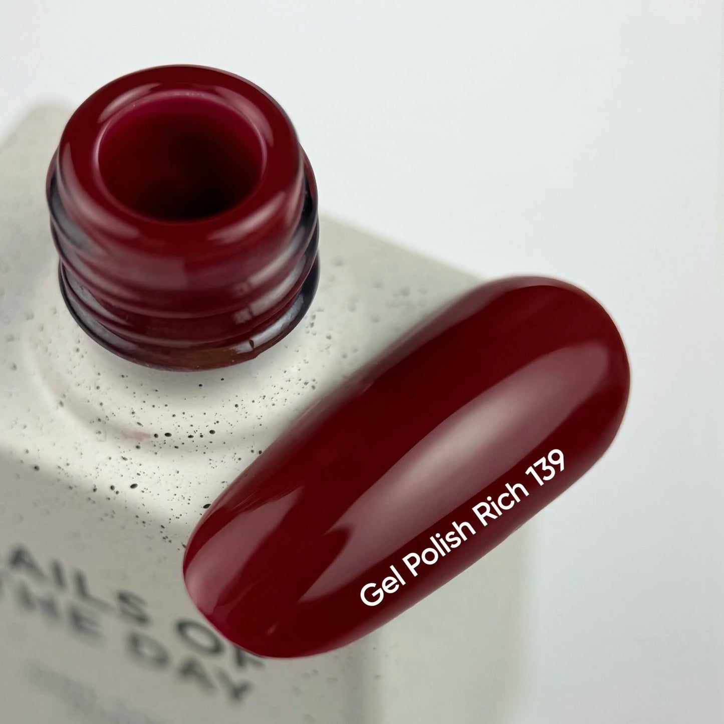NAILSOFTHEDAY Gel polish Rich, 10ml