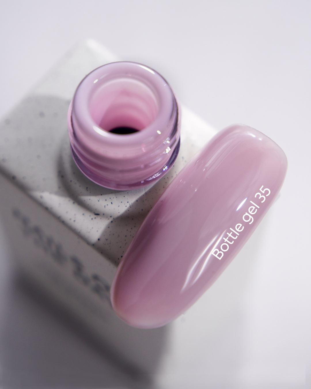 NAILSOFTHEDAY Bottle gel 35, 10 ml